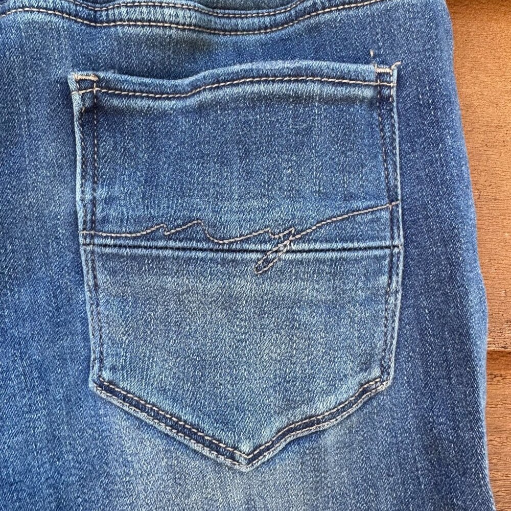Soho Curvy Legging Jeans Distressed Ripped Denim Size 4 Medium Wash Cotton Blend - Picture 12 of 12